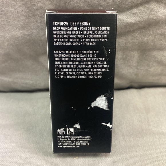 NYX Professional Makeup Total Control PRO Drop Foundation, Deep Ebony - Picture 4 of 5